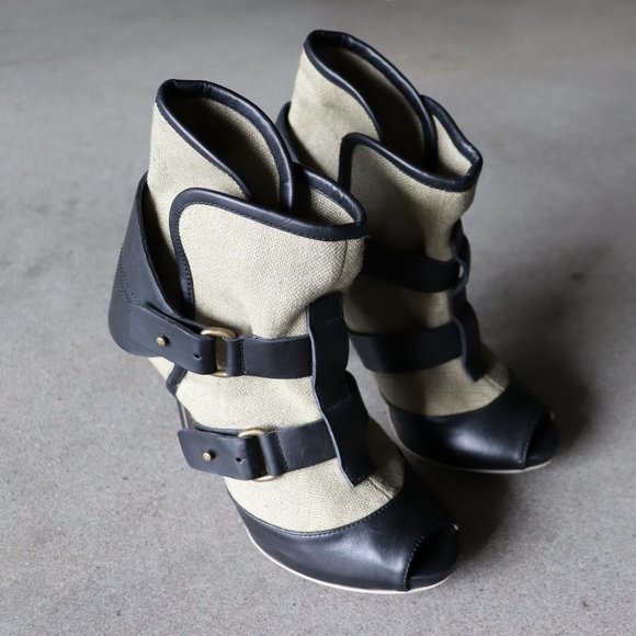 Stella McCartney Shoes - Stella McCartney Gray Ladsun Canvas Ankle Boots 7